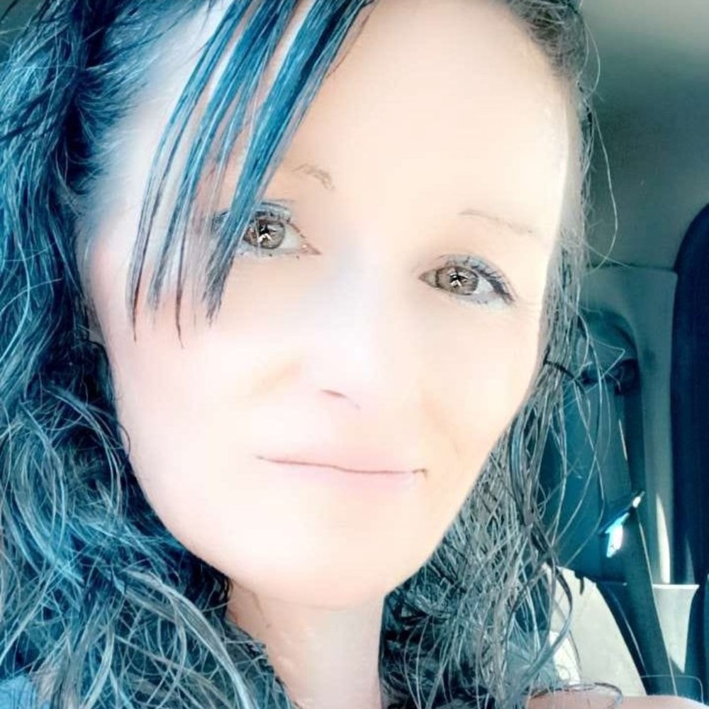 Meet your Posher, Carrie